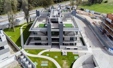 Departamento 2 amb con balcón en venta - Canning, Cabral 3300