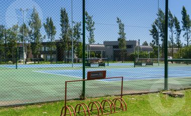 Casa en venta - Barrio El Principado, Canning