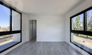 Casa en venta - Barrio El Principado, Canning