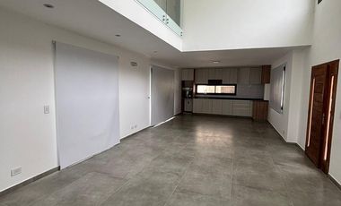 Casa en venta - Barrio El Principado, Canning