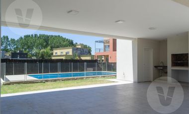 Casa en venta - Barrio El Principado, Canning