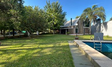 Venta Casa Quinta Santa Fe - en Altos del Sauce, Sauce Viejo