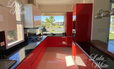 Casa con pileta en venta -  La Providencia Country Club, Canning, Ezeiza