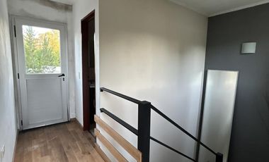 Venta casa de 4 ambientes con piscina en Barrio El Hípico - Ranelagh