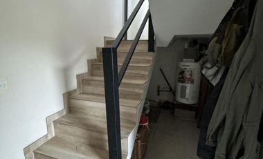 Venta casa de 4 ambientes con piscina en Barrio El Hípico - Ranelagh