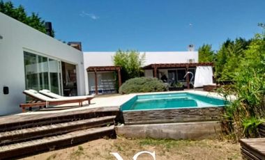 Casa en  venta en Costa Esmeralda Golf I