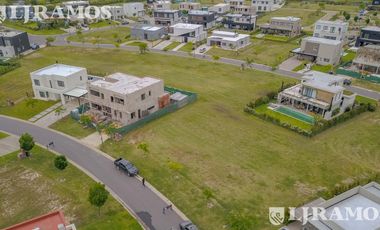 Terreno en venta en el Barrio Riberas - PUERTOS / ESCOBAR