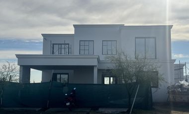 Venta a estrenar permuta por lotes Vida Club de Campo