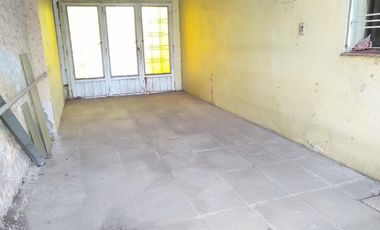 CASA TIPO AMERICANA SOBRE LOTE DE 10 X 32 - BURZACO