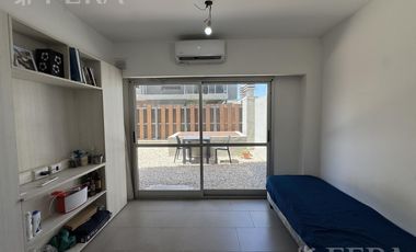 Venta departamento 2 ambientes con patio en Avellaneda