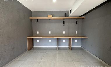 Venta departamento 2 ambientes con patio en Avellaneda