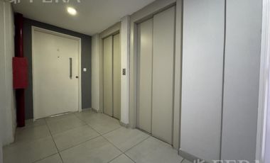 Venta departamento 2 ambientes con patio en Avellaneda