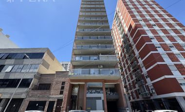 Venta departamento 2 ambientes con patio en Avellaneda