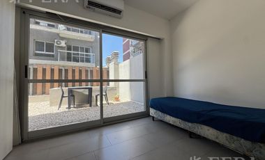 Venta departamento 2 ambientes con patio en Avellaneda