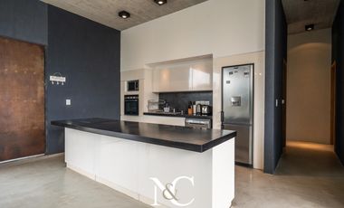 Casa en Venta en Costa Esmeralda fondo libre y gas natural