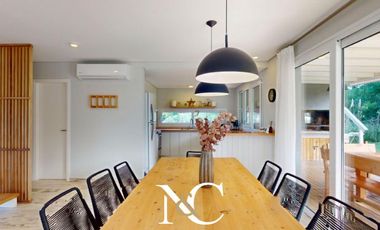 Casa en venta en Costa Esmeralda con fondo libre arbolado