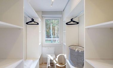 Casa en venta en Costa Esmeralda con fondo libre arbolado