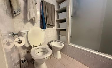 Departamento tres ambientes cochera en venta en wilde centro