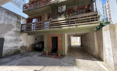 Departamento tres ambientes cochera en venta en wilde centro