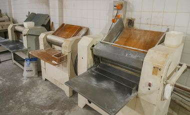 Galpón . Fabrica. Bodega en venta. Los Boulevares