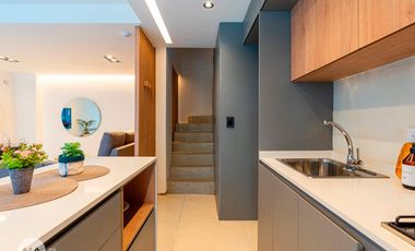 Casa 4 dormitorios, jardín - Wilde 400 bis - Fisherton Rosario | Venta