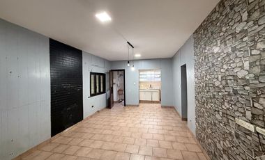 Casa en dos plantas doble propiedad a la venta en Wilde