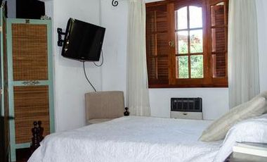 Casa   Quincho   Piscina. Funes