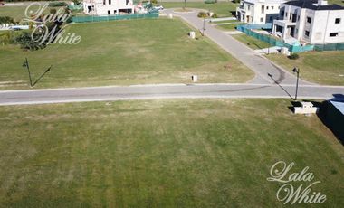 Lote en venta al golf en La Providencia Country Club, Canning, Ezeiza