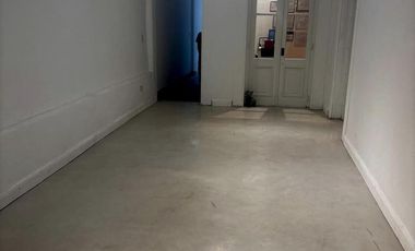 VENTA - OFICINA EN EL CENTRO DE AVELLANEDA