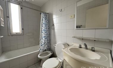 Venta de Departamento 3 ambientes con balcón en Wilde