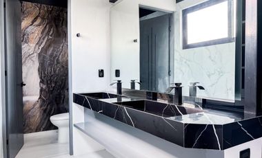 Casa en venta en Via Cumbres