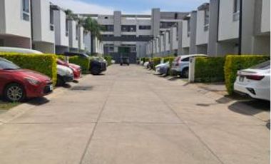 Casa en renta en Santa Ana Tepetitlán, Coto Abedul, Zapopan