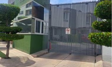 Casa en renta en Santa Ana Tepetitlán, Coto Abedul, Zapopan