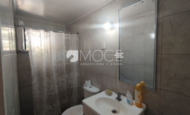 CASA PAREADA AMPLIADA Y NO REGULARIZADA EN LA FLORIDA