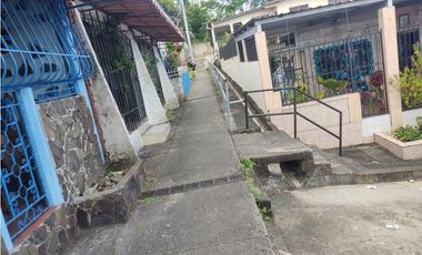 Se ALQUILA Casa - Santa Maria / Betania