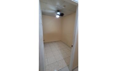 Se ALQUILA Casa - Santa Maria / Betania