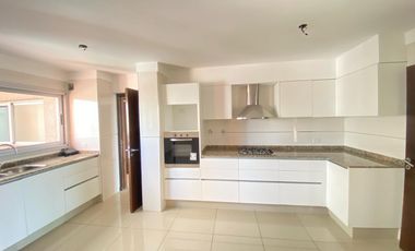 Piso completo de 4 amb - venta