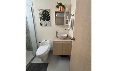 VENDE APARTAMENTO EN LA CASTELLANA