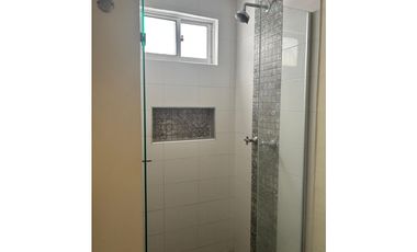 VENDE APARTAMENTO EN LA CASTELLANA