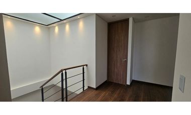CASA CON JARDN EN CONJUNTO RESIDENCIAL QUINTAS DE TOLEDO