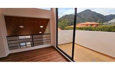 CASA CAMPESTRE EN CONJUNTO CERRADO