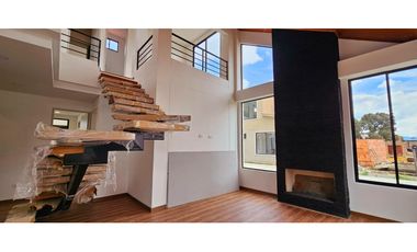 CASA CAMPESTRE EN CONJUNTO CERRADO