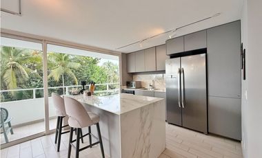 Apartamento en venta de 3 alcobas en edificio FARO en laguito