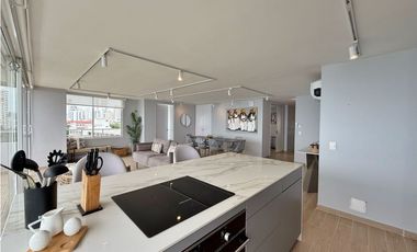 Apartamento en venta de 3 alcobas en Faro Tequendama en laguito