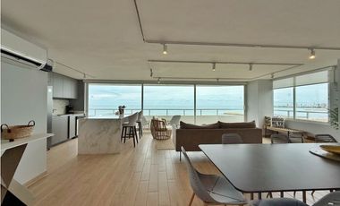 Apartamento en venta de 3 alcobas en Faro Tequendama en laguito