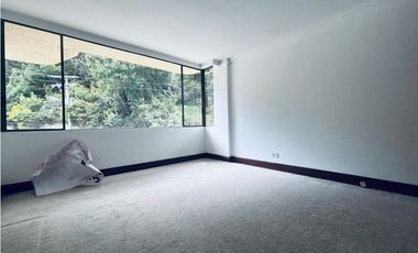 VENTA APARTAMENTO 135m2 + 40m2 TERRAZA  ARRIBA CRA 7 CHICO