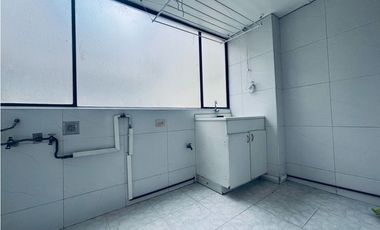 VENTA APARTAMENTO 135m2 + 40m2 TERRAZA  ARRIBA CRA 7 CHICO