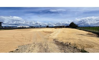 Arriendo Lote 25.000 Autopista Medellín