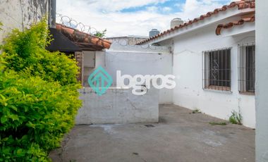 CASA EN VENTA CON COCHERA - TRES CERRITOS - SALTA