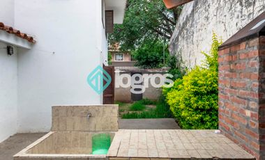 CASA EN VENTA CON COCHERA - TRES CERRITOS - SALTA